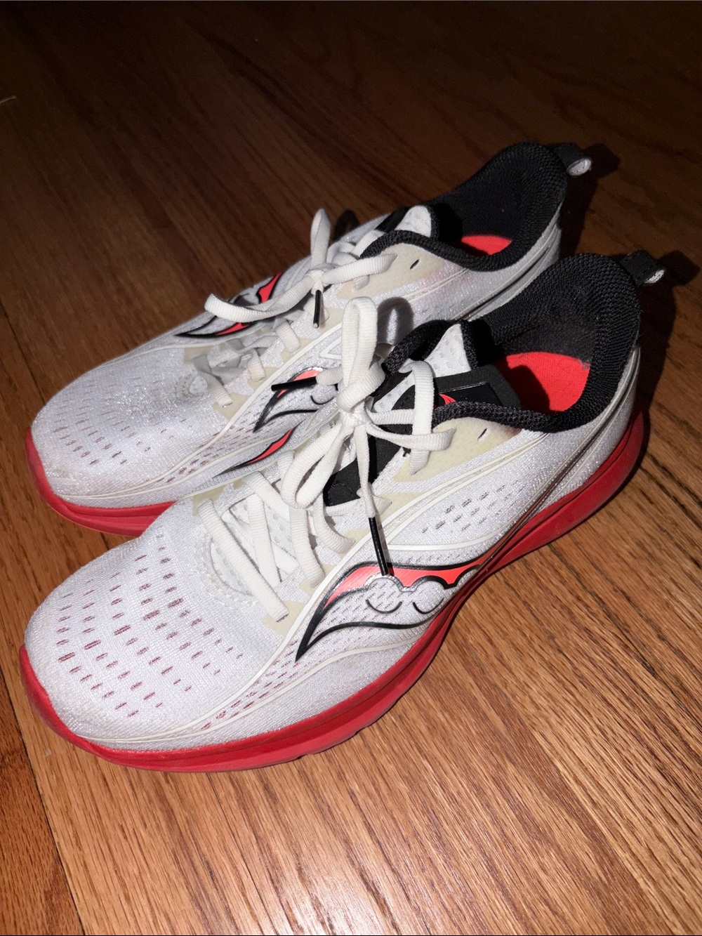 Saucony White, Red & Black Men's Running Sneakers